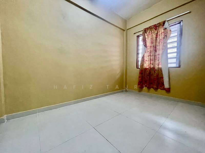 Seri Perindu Apartment untuk Untuk Dijual - RM 220,000, Mac 2026 - Interior - PropertyGuru.com.my