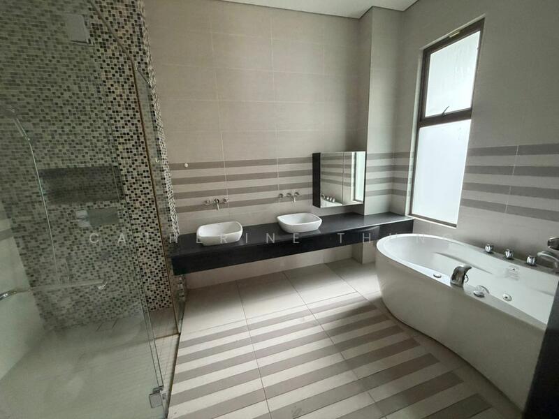 Rumah Berkembar untuk Dijual di East Ledang (Iskandar Puteri (Nusajaya)) - Catherine Thung - Bathroom - PropertyGuru.com.my