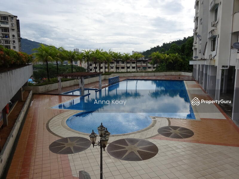Swimming pool & Jacuzzi pool