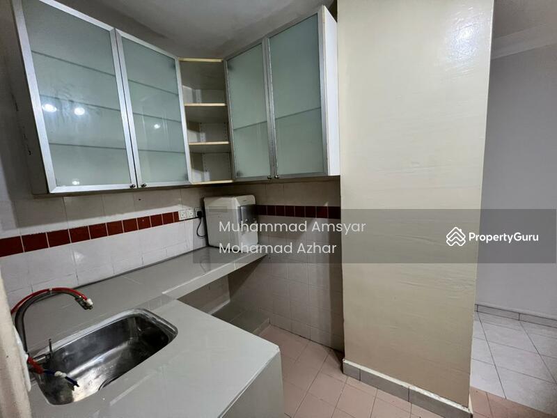 Apartment for Sale at Flora Damansara Apartment - Muhammad Amsyar Mohamad Azhar - Kitchen - PropertyGuru.com.my