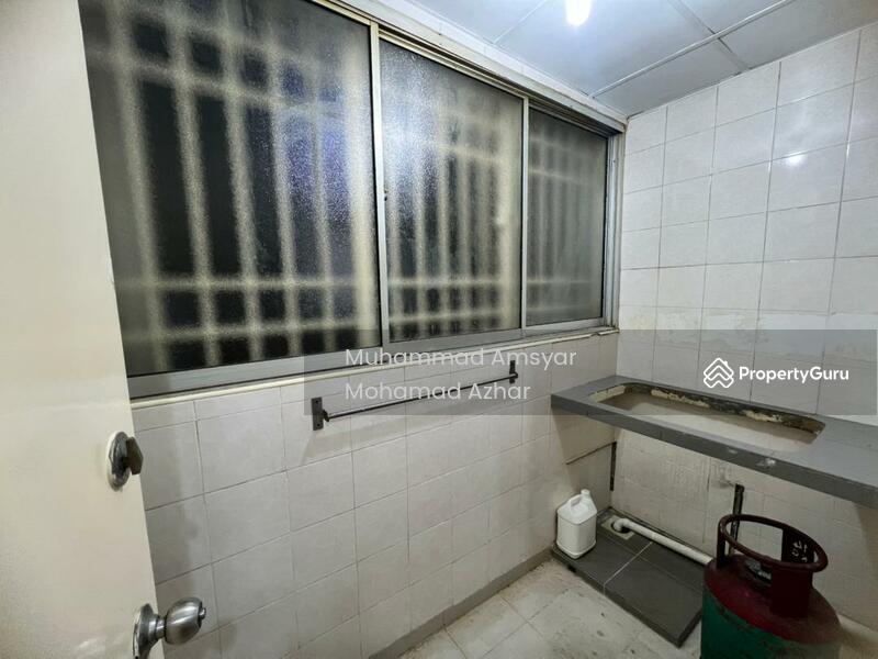 Apartment for Sale at Flora Damansara Apartment - Muhammad Amsyar Mohamad Azhar - Kitchen - PropertyGuru.com.my