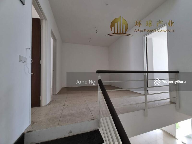 Upstairs Hallway 