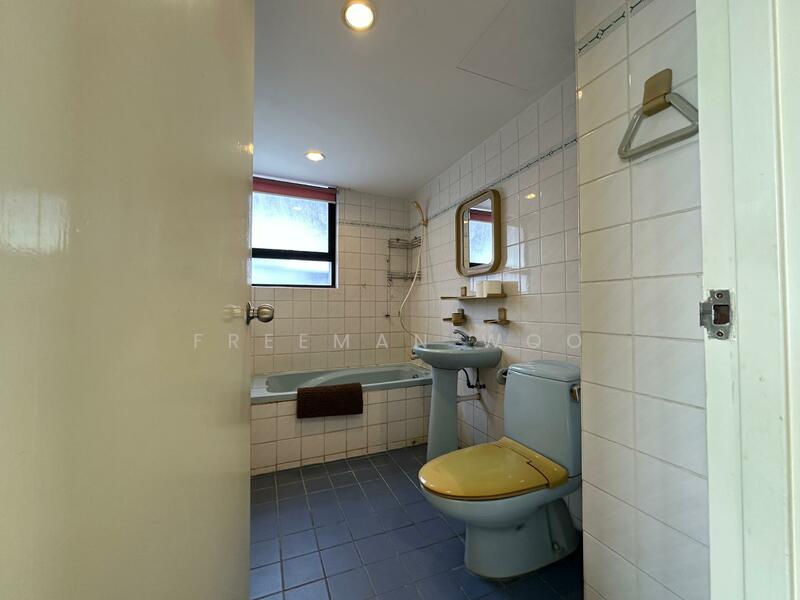 Mont Kiara Pines untuk Untuk Dijual - RM 800,000, Feb 2026 - Bathroom - PropertyGuru.com.my