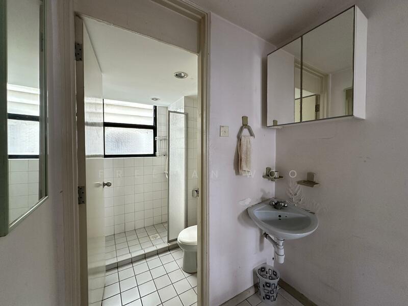 Mont Kiara Pines untuk Untuk Dijual - RM 800,000, Feb 2026 - Bathroom - PropertyGuru.com.my