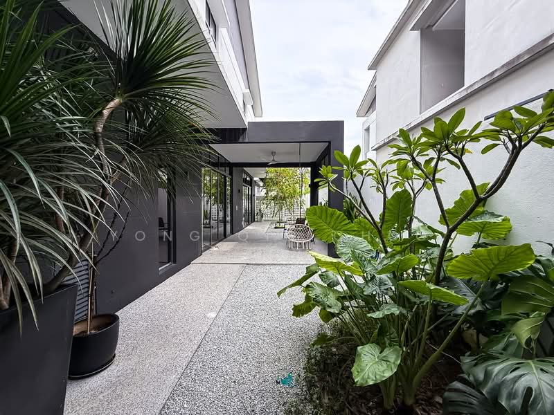 Semi-Detached House for Sale in Kota Kemuning (Shah Alam) - Yong Qin Choo - Exterior - PropertyGuru.com.my