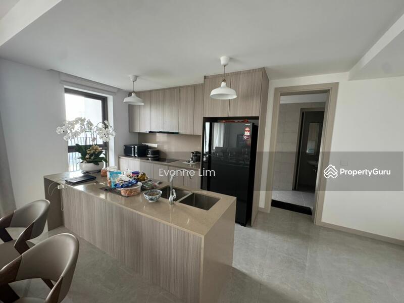Dry Kitchen