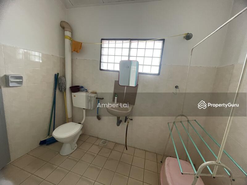Untuk Dijual - jalan bernam 6 ,taman bernam fasa 2 tanjung malim 35900 perak