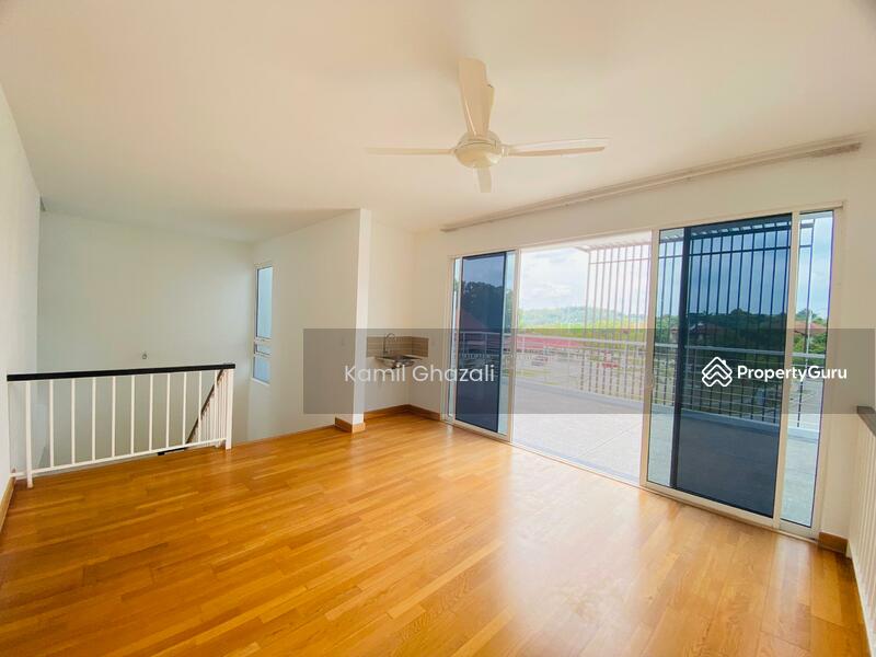 2nd Floor Living Hall