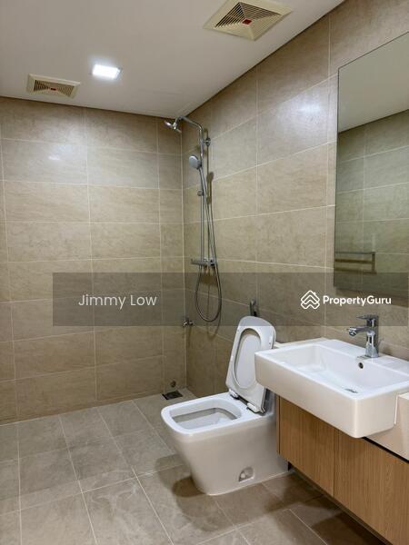 Pejabat untuk Dijual di Desa Parkcity (Kuala Lumpur) - Jimmy Low - Bathroom - PropertyGuru.com.my