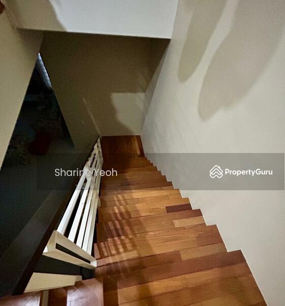 Hard teak wood Stairs