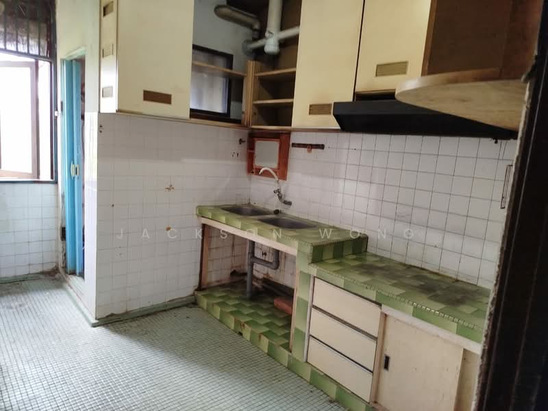 Flat for Sale at Flat PKNS Section 17 Shah Alam - Jackson Wong - Kitchen - PropertyGuru.com.my