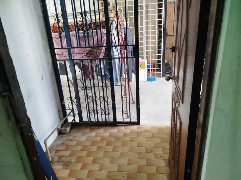 Flat for Sale at Flat PKNS Section 17 Shah Alam - Jackson Wong - PropertyGuru.com.my