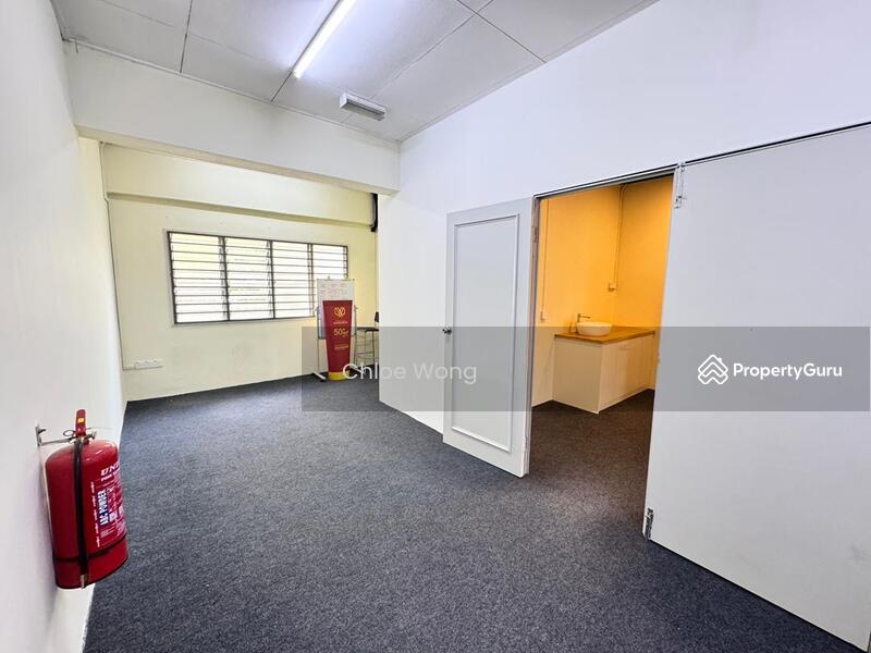 Shop for Rent in Taman Lestari Perdana (Seri Kembangan) - Chloe Wong - Interior - PropertyGuru.com.my