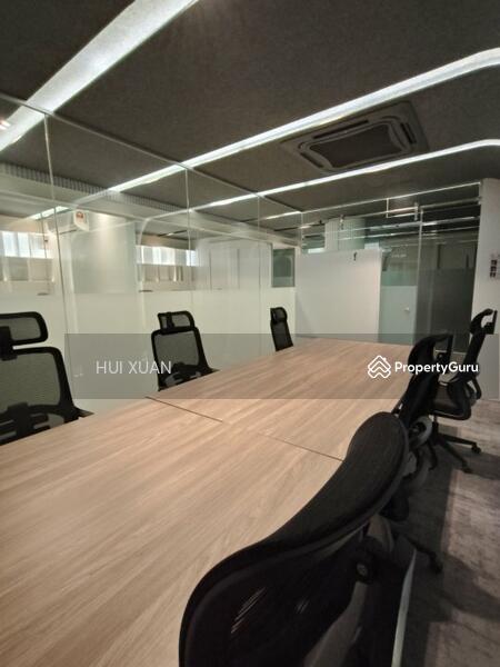 6 pax room