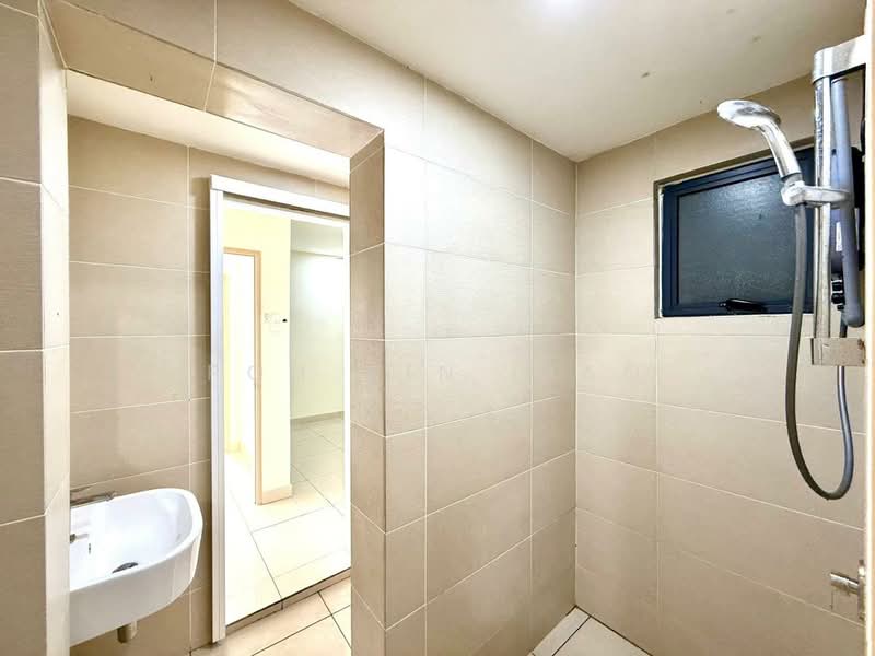Service Residence for Sale at Maisson - Poh Xin Liao - Bathroom - PropertyGuru.com.my