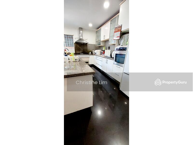 Open concept Kitchen