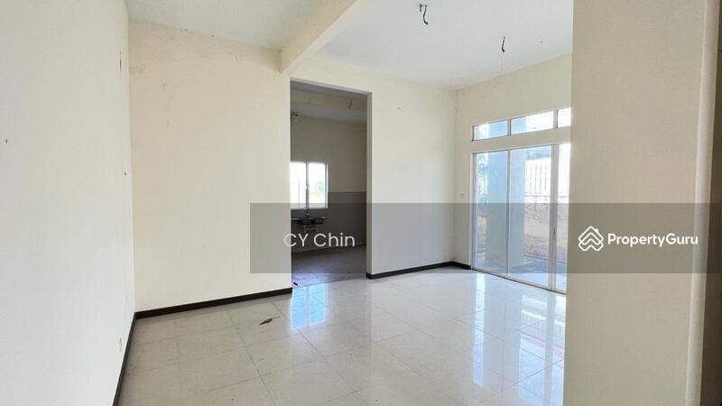 Bungalow House for Sale in Seremban (Negeri Sembilan) - Jack Chin - Living Room - PropertyGuru.com.my