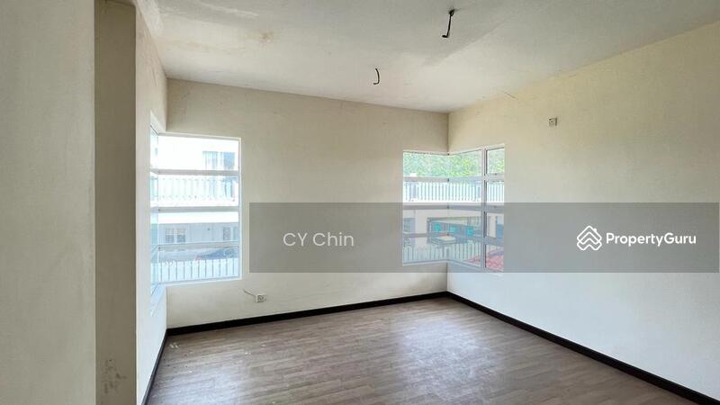 Bungalow House for Sale in Seremban (Negeri Sembilan) - Jack Chin - Living Room - PropertyGuru.com.my
