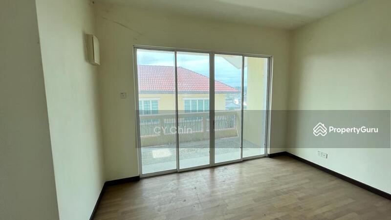 Bungalow House for Sale in Seremban (Negeri Sembilan) - Jack Chin - Living Room - PropertyGuru.com.my