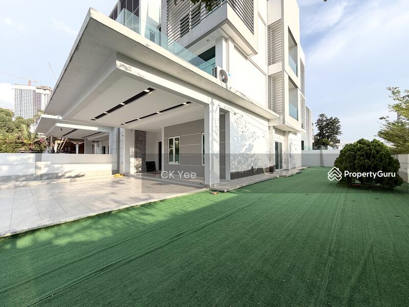 Untuk Dijual - Sri Petaling,4 Storey Corner Lot Semi-D