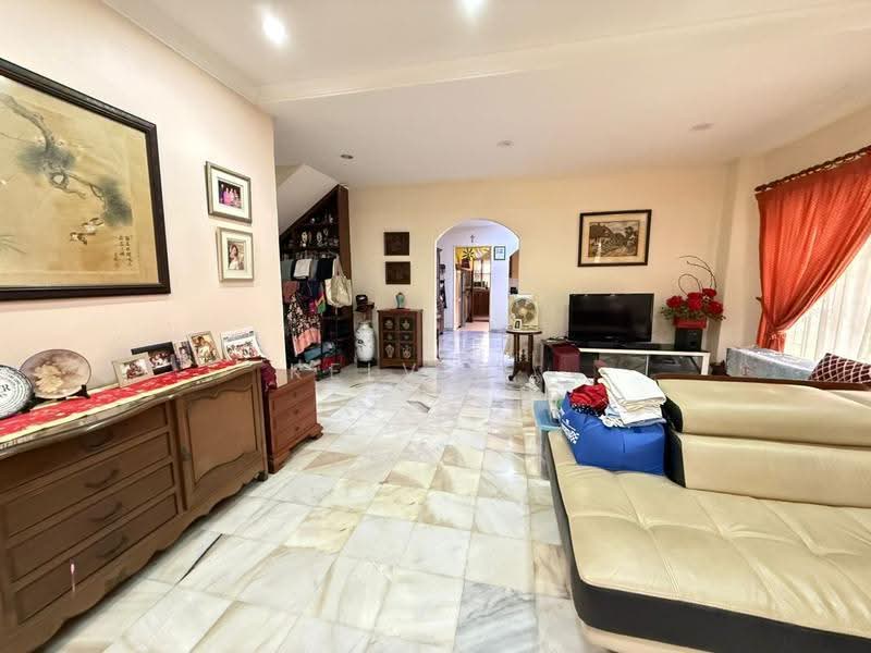 Bungalow House for Sale in Saujana Akasia (Sungai Buloh) - Kelvin . - Living Room - PropertyGuru.com.my