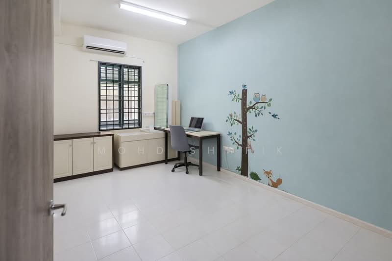 2-storey Terraced House for Sale in Sepang (Selangor) - Mohd Shafik - Study - PropertyGuru.com.my