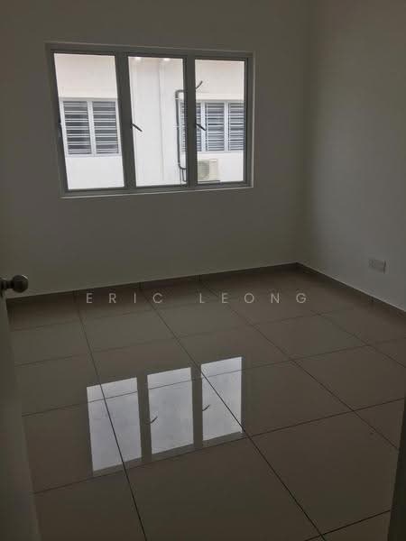 2-storey Terraced House for Sale in Telok Panglima Garang (Selangor) - Eric Leong - Bedroom - PropertyGuru.com.my