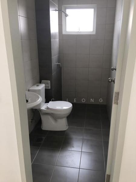 2-storey Terraced House for Sale in Telok Panglima Garang (Selangor) - Eric Leong - Bathroom - PropertyGuru.com.my