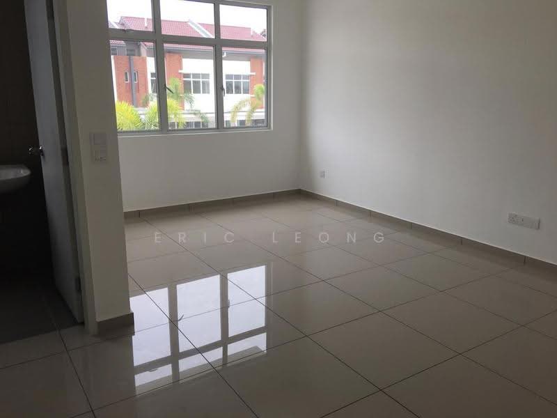 2-storey Terraced House for Sale in Telok Panglima Garang (Selangor) - Eric Leong - Bedroom - PropertyGuru.com.my