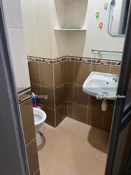 Apartment for Sale at Ferringhi Mutiara Apartment - SP Whong - Bathroom - PropertyGuru.com.my