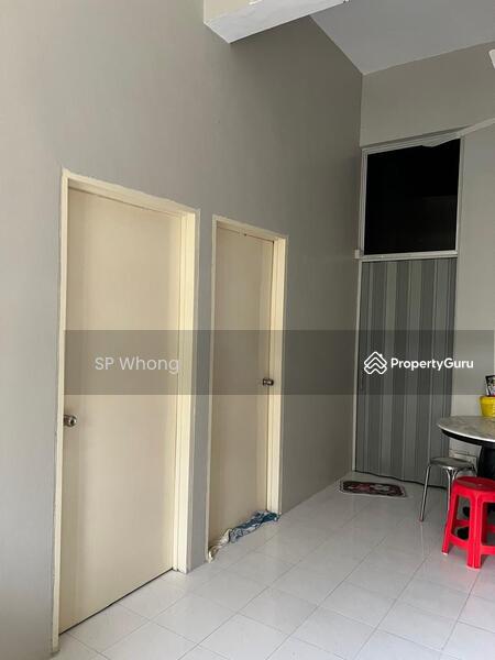 Pangsapuri untuk Dijual di Ferringhi Mutiara Apartment - SP Whong - Corridor - PropertyGuru.com.my