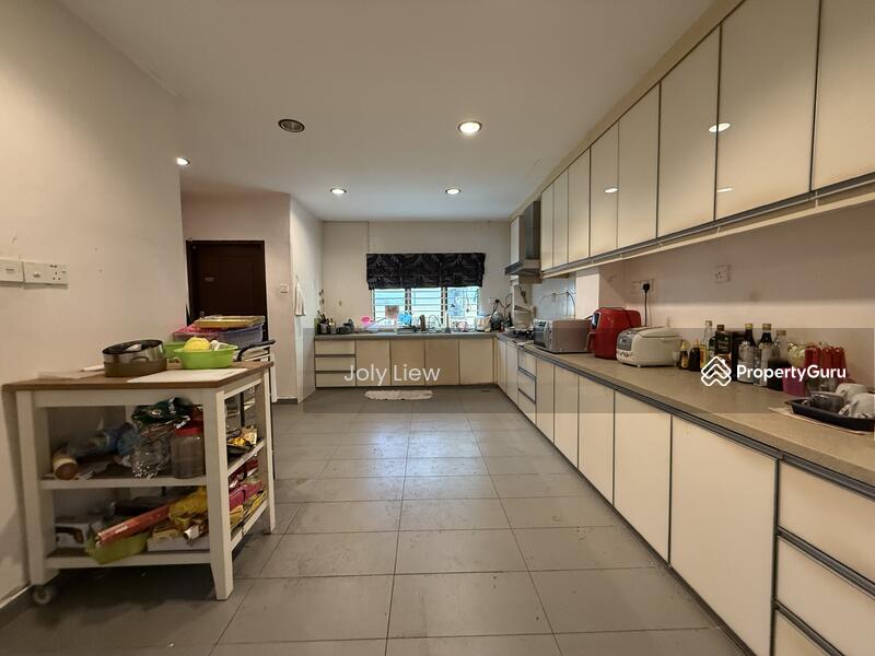 Rumah Teres 3 Tingkat untuk Dijual di Taman Bukit Cheras (Cheras) - Joly Liew - Kitchen - PropertyGuru.com.my