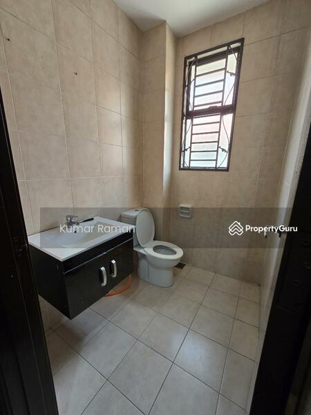 1st Floor Bathroom 4 View 1