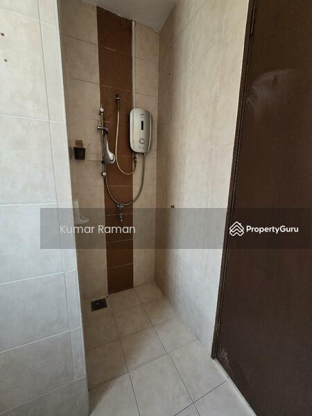 1st Floor Bathroom 4 View 2