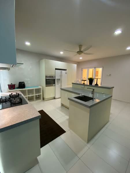 Rumah Teres 2 Tingkat untuk Dijual di Cahaya Spk (Shah Alam) - Azlin Ismail - Kitchen - PropertyGuru.com.my