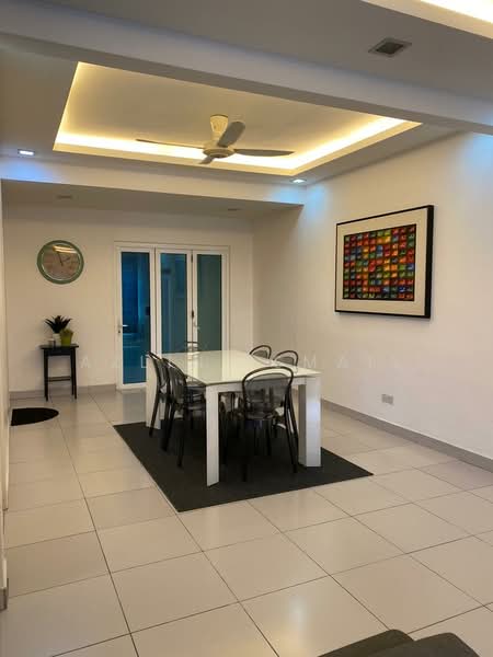 Rumah Teres 2 Tingkat untuk Dijual di Cahaya Spk (Shah Alam) - Azlin Ismail - Dining Room - PropertyGuru.com.my