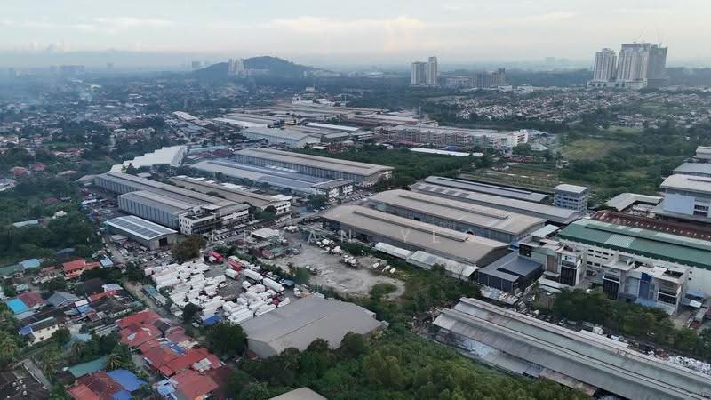 Warehouse for Rent in Subang (Selangor) - Bryan Yeo - Exterior - PropertyGuru.com.my