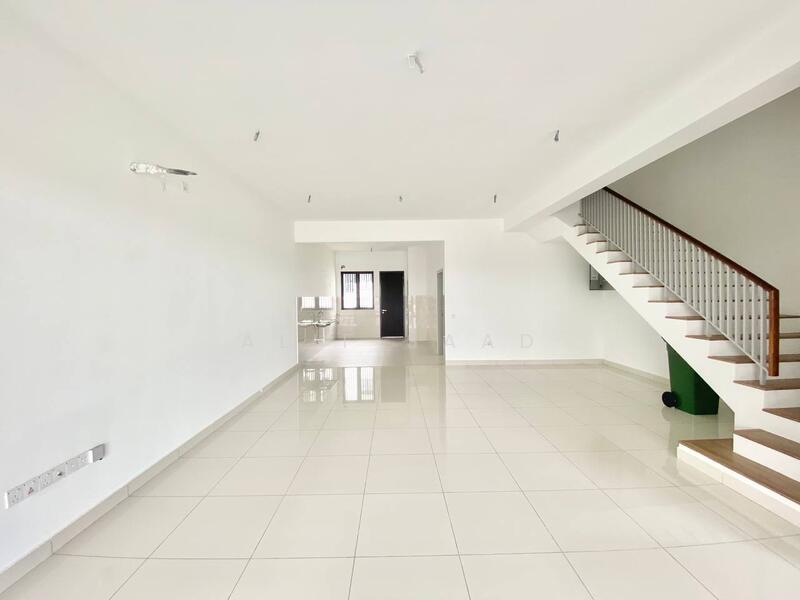 2-storey Terraced House for Sale in Elmina (Shah Alam) - Alif Saad - Living Room - PropertyGuru.com.my