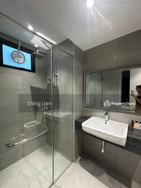 Waterside Residence untuk Untuk Disewa - RM 4,500 /bulan, Mac 2026 - Bathroom - PropertyGuru.com.my