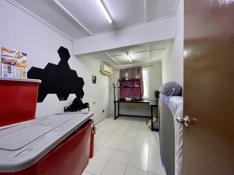 2-storey Terraced House for Sale in Taman Kencana (Ampang) - Vincent Tai - Study - PropertyGuru.com.my