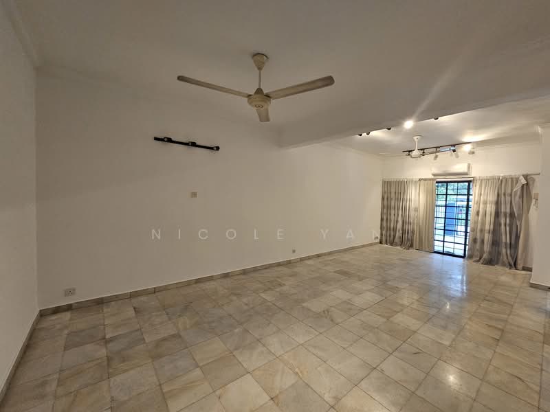2-storey Terraced House for Rent in Bandar Sri Damansara (Selangor) - Nicole Yan - Living Room - PropertyGuru.com.my