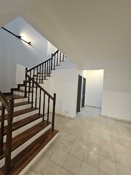 2-storey Terraced House for Rent in Bandar Sri Damansara (Selangor) - Nicole Yan - Entrance - PropertyGuru.com.my