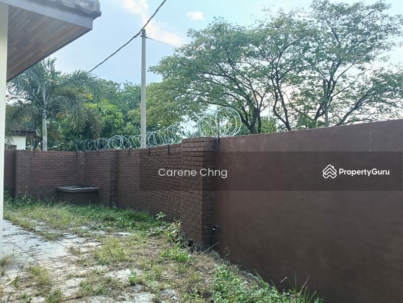 Untuk Dijual - Semenyih Bungalow House @ Taman Pelangi Semenyih