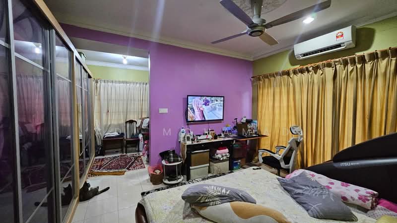 Bungalow for Sale in Taman Setia Jaya (Banting) - Adi Mohamad - Bedroom - PropertyGuru.com.my
