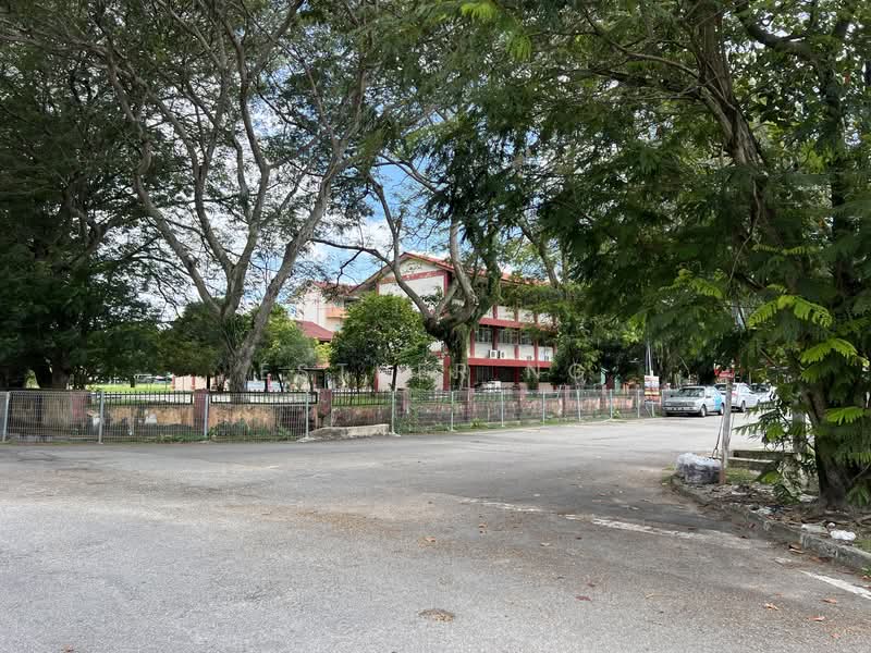 2-storey Terraced House for Sale in Seksyen 25 (Shah Alam) - Esther Ng - Exterior - PropertyGuru.com.my