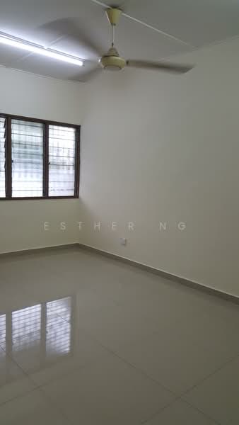 2-storey Terraced House for Sale in Seksyen 25 (Shah Alam) - Esther Ng - Bedroom - PropertyGuru.com.my