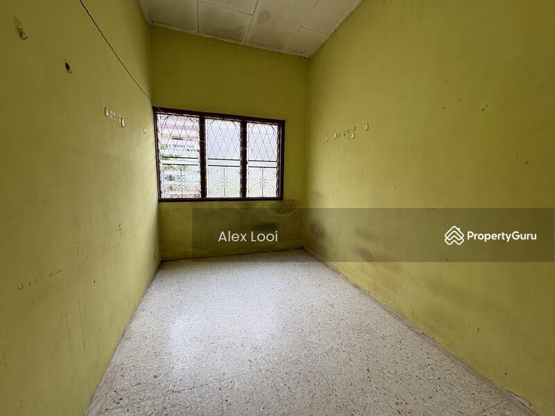 Untuk Disewa - Taman Desa Cemerlang Jalan Kekabu 3