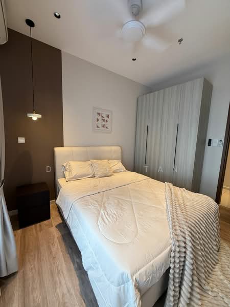 Servis Apartment untuk Disewa di Sunway Belfield - Darwin Tan - Bedroom - PropertyGuru.com.my