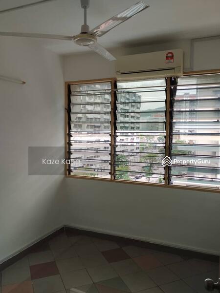 For Rent - Turquoise Apartment