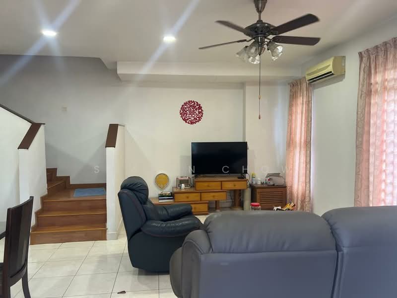 Semi-Detached House for Sale in Puchong (Selangor) - Sharon Chow - Living Room - PropertyGuru.com.my